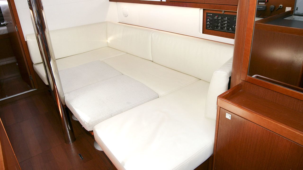 Beneteau Oceanis 41.1 | Buddy