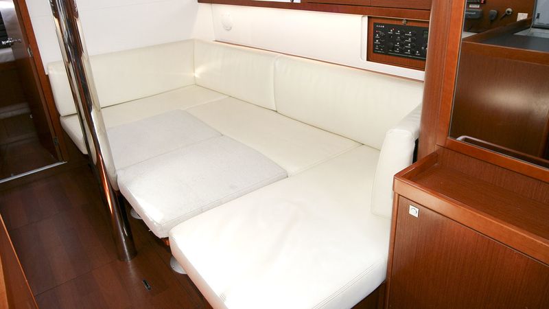 Beneteau Oceanis 41.1 | Buddy