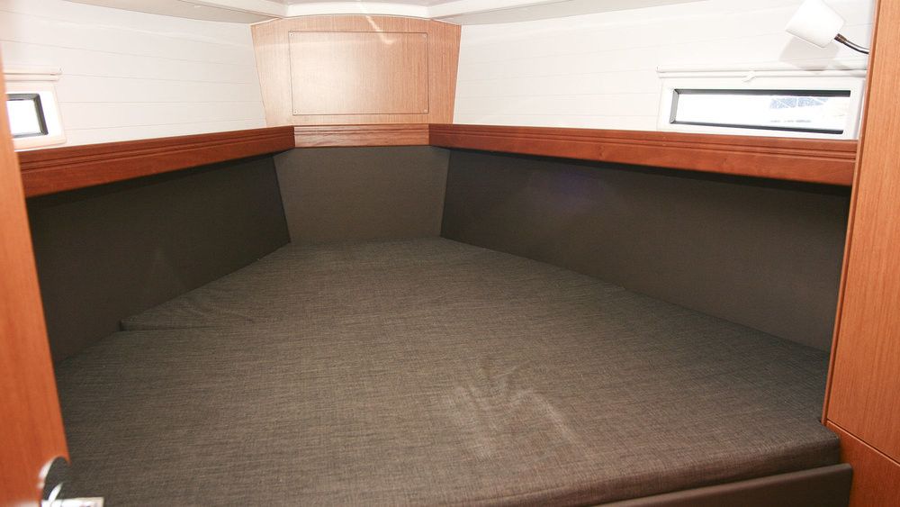 Bavaria Cruiser 37 | Hanni