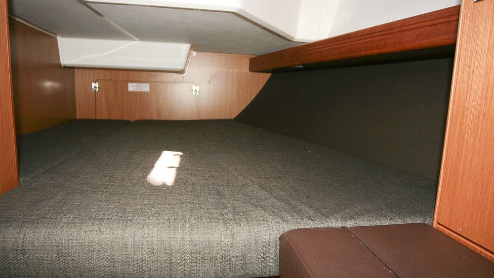 Bavaria Cruiser 37 | Hanni