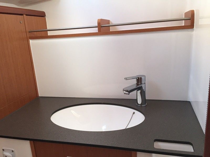 Bavaria Cruiser 37 | Hanni