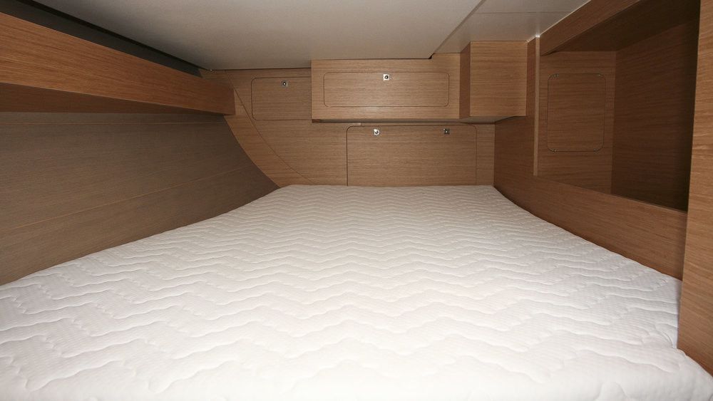 Dufour 382 | Henry