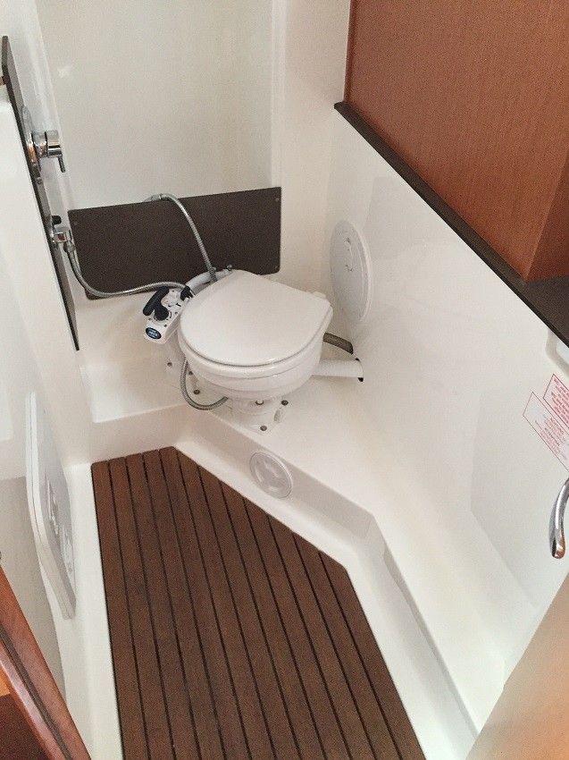 Bavaria Cruiser 33 | Adria Breeze