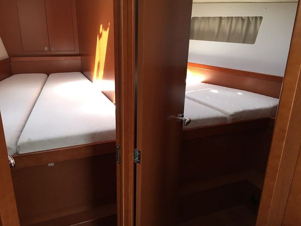 Beneteau Oceanis 45 | Lena