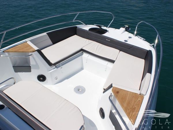 Beneteau Flyer 8.8 Spacedeck | Beneteau Flyer 8.8 Spacedeck
