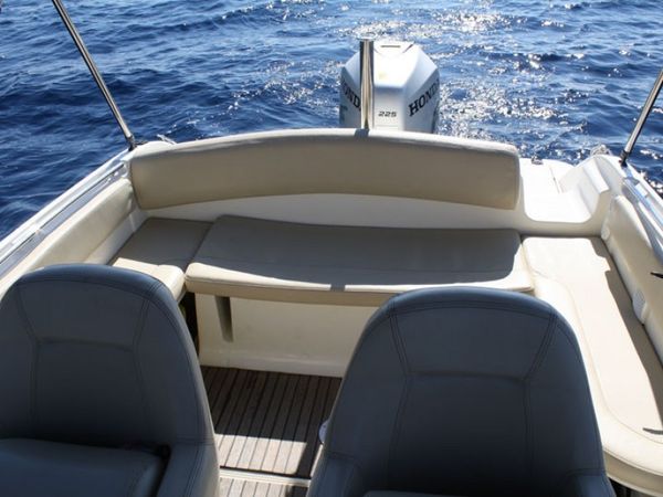 Jeanneau Cap Camarat 715 | 2010