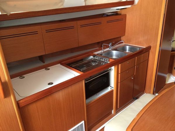 Beneteau Cyclades 39.3 | Helena