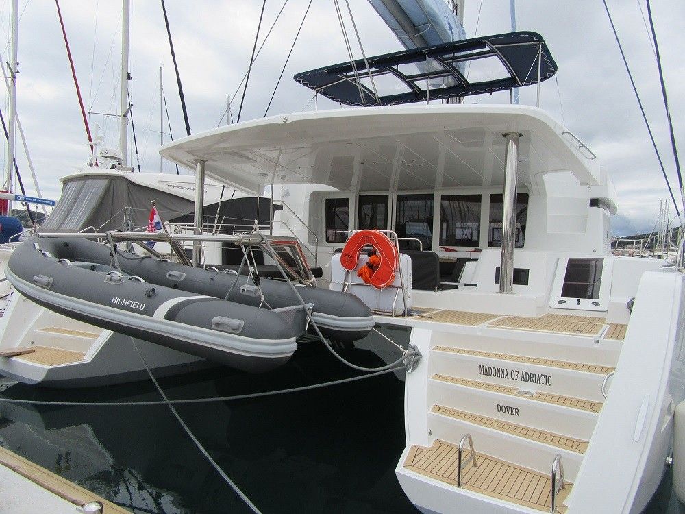 Lagoon 52 F | Madonna of Adriatic