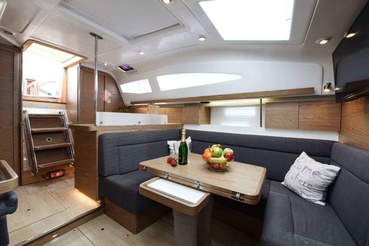 Elan 40 Impression | Val