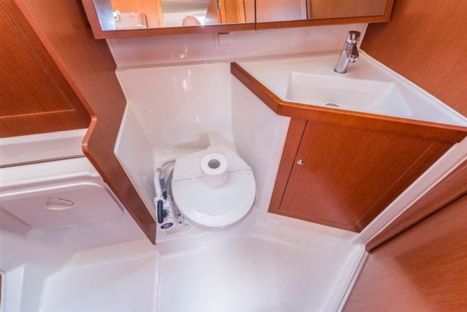 Beneteau Oceanis 41.1 | Sparkling