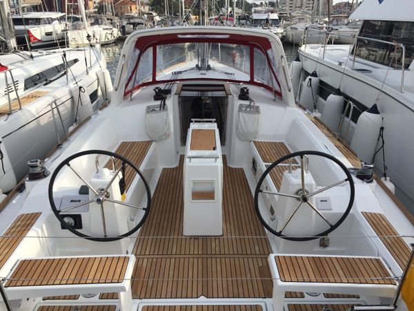 Beneteau Oceanis 38 | Luce