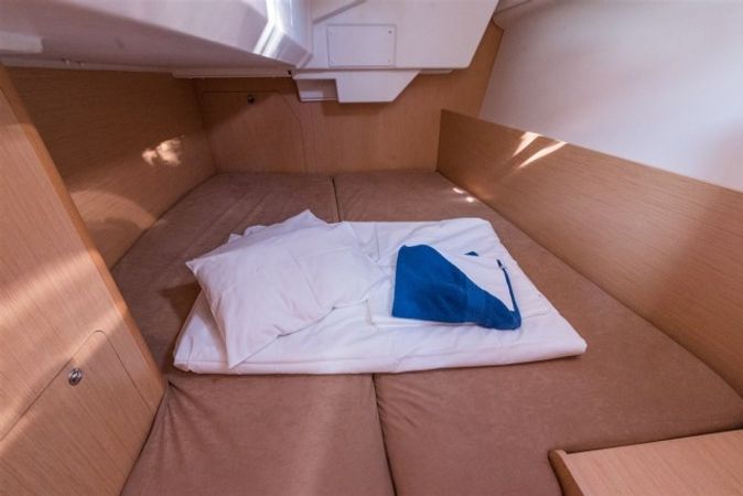 Beneteau Oceanis 38 | Luce