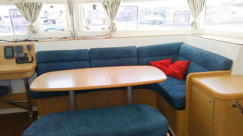 Lagoon 421 | Marielle