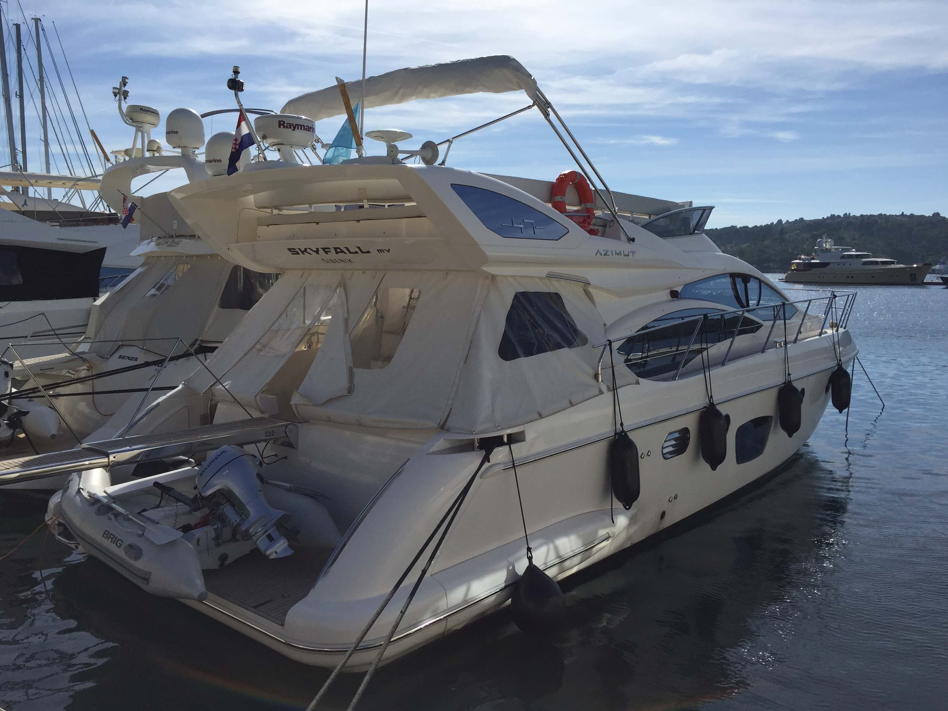 Azimut 47 Fly | Skyfall