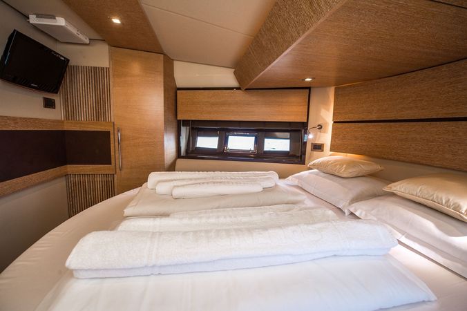 Azimut 47 Fly | Skyfall