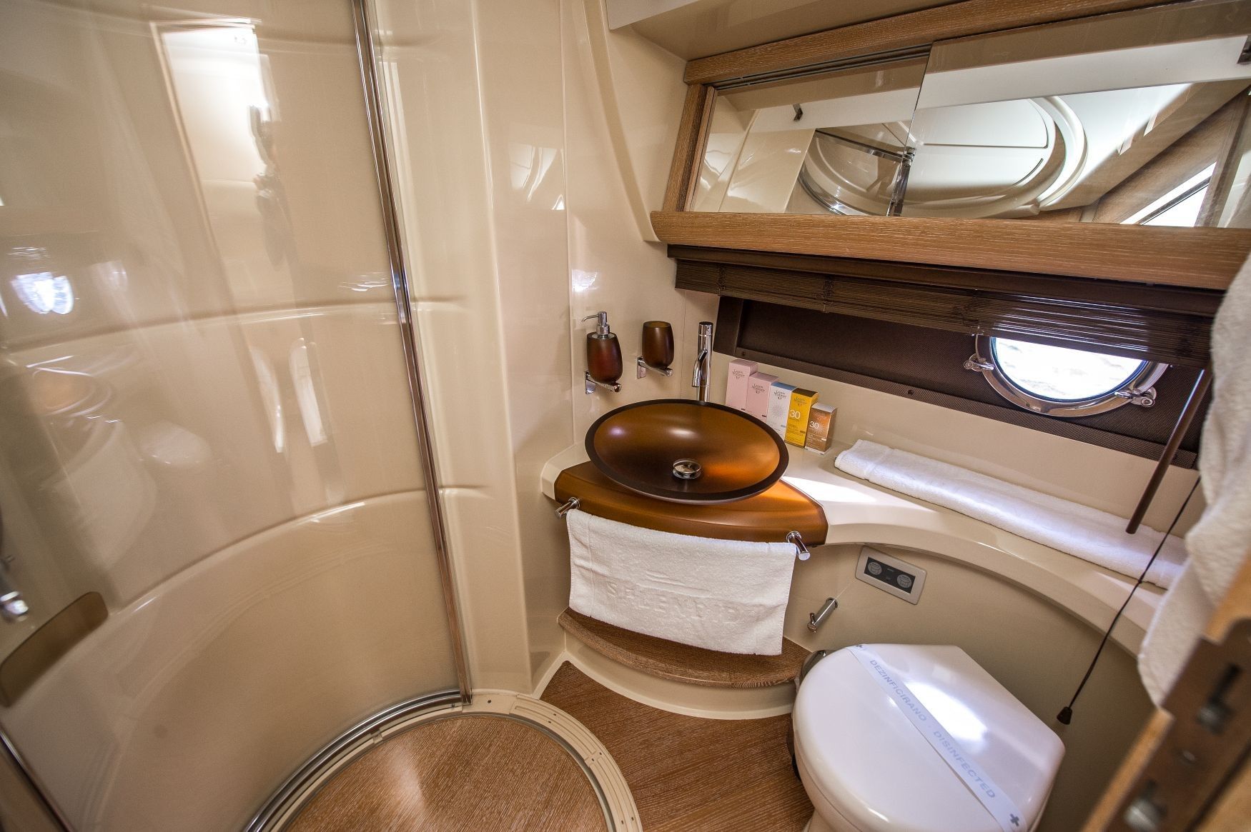 Azimut 47 Fly | Skyfall