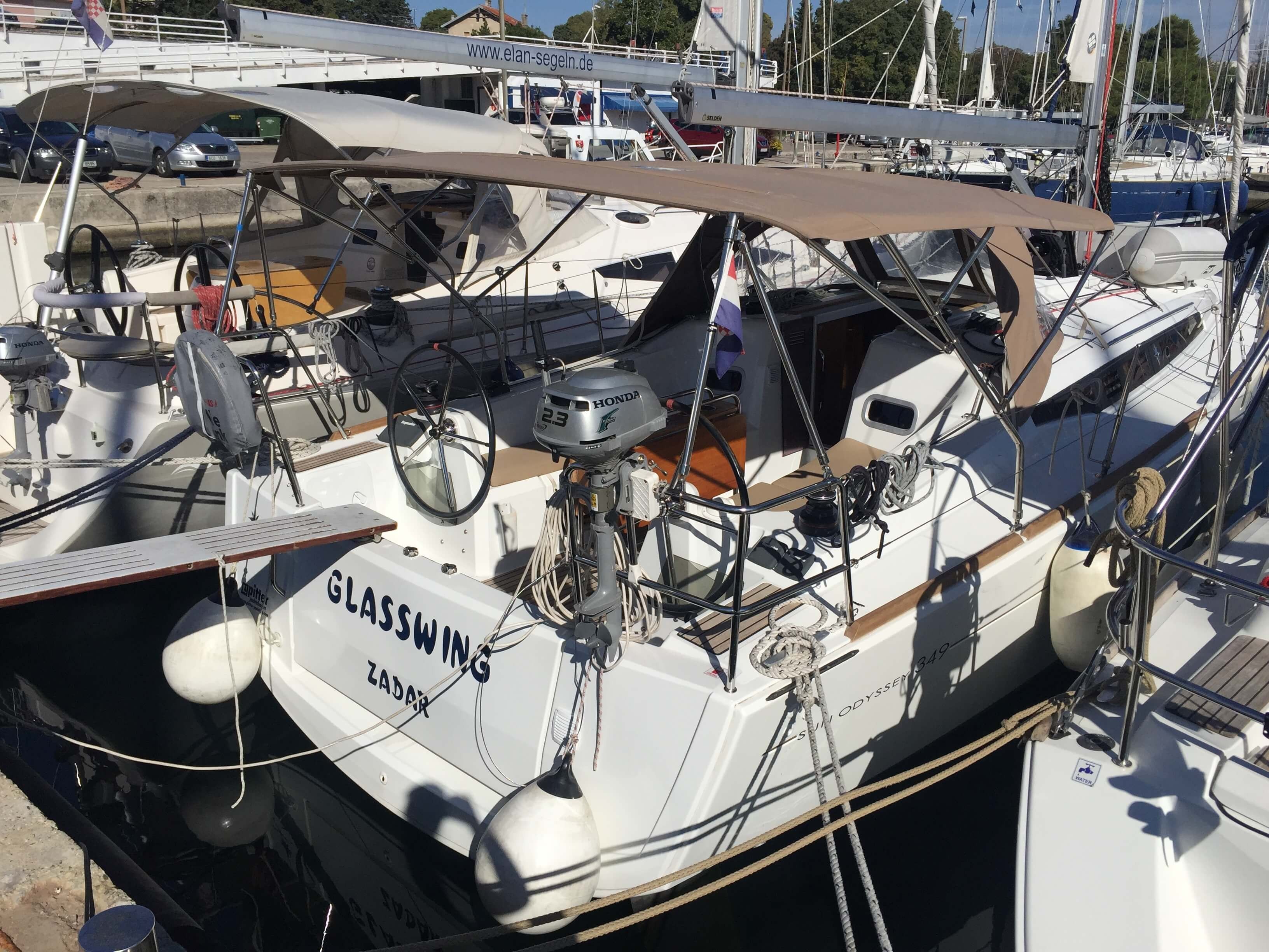 Jeanneau Sun Odyssey 349 | Glasswing