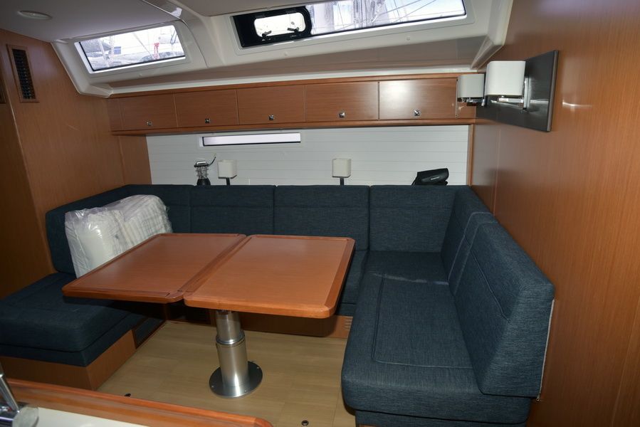 Bavaria Cruiser 56 | Agamemnon