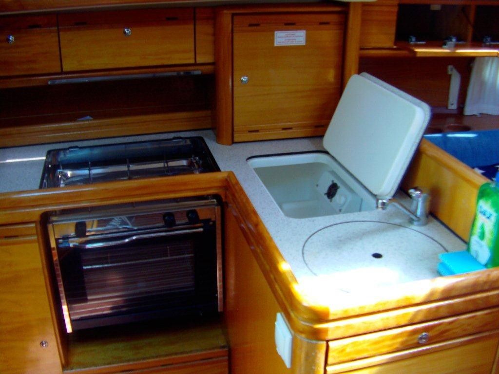 Bavaria Cruiser 33 | Catherine