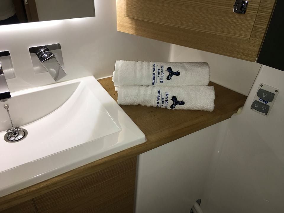 Dufour 56 | Invictus