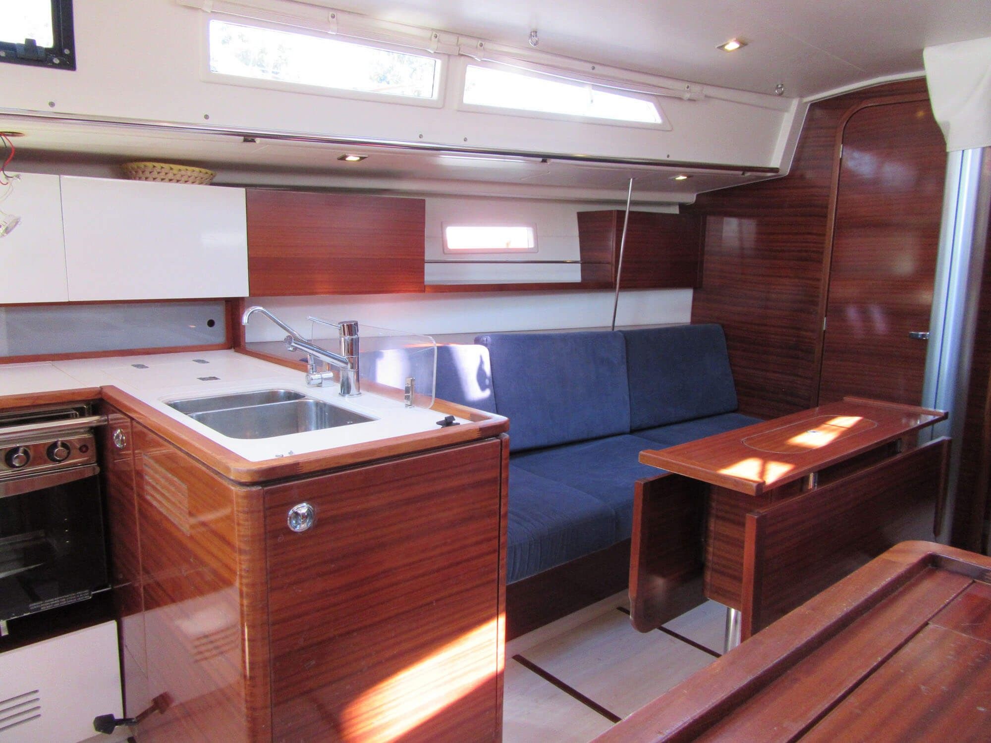 Salona 38 | KaninVin