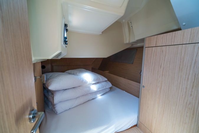 Beneteau Oceanis 41.1 | White Pearl