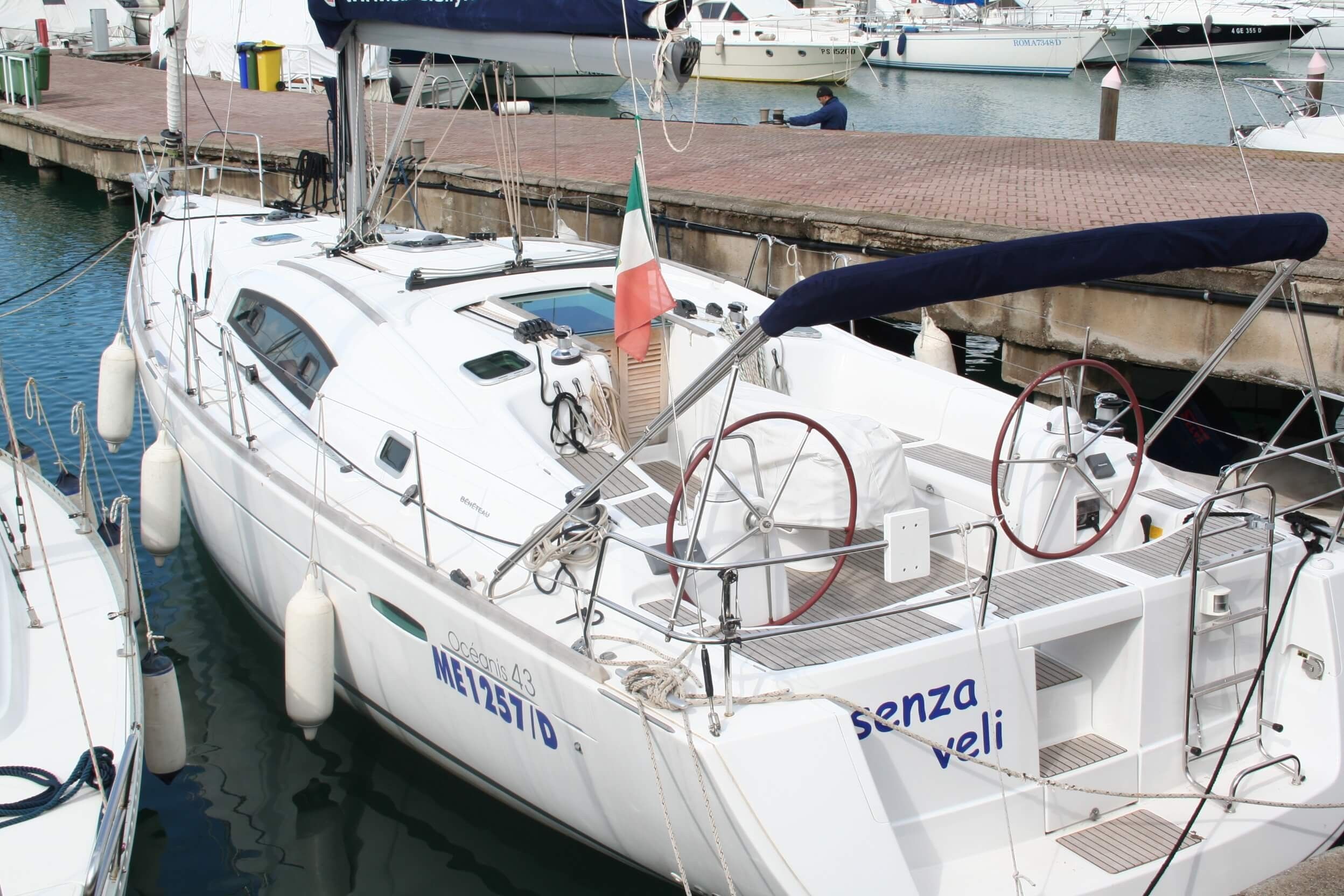 Beneteau Oceanis 43 | Senza Veli