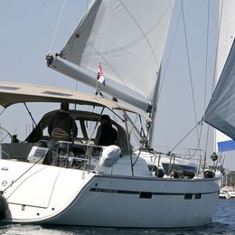 Bavaria Cruiser 46 | Beef