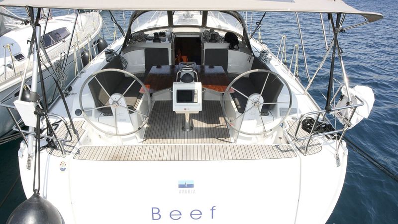 Bavaria Cruiser 46 | Beef