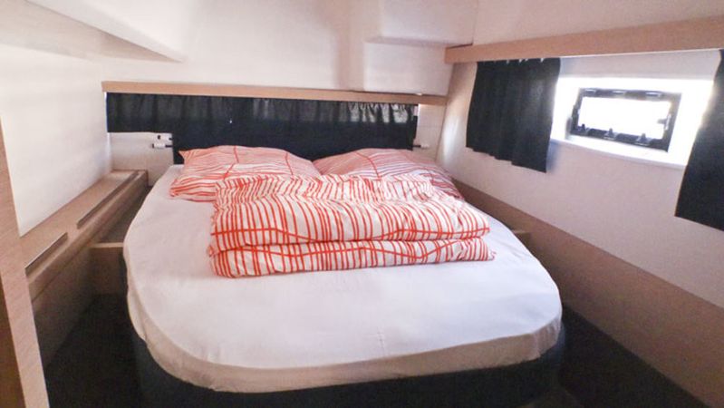 Fountaine Pajot Lucia 40 | Leon