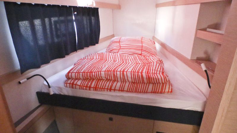 Fountaine Pajot Lucia 40 | Leon