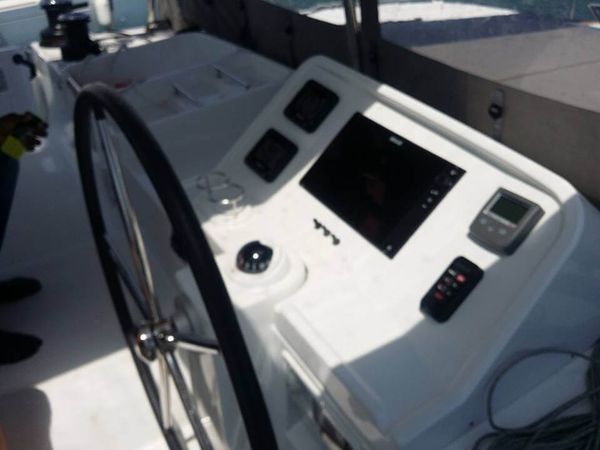 Lagoon 450 F | Hydra 8