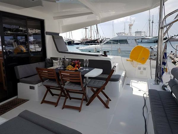 Lagoon 42 | Albertina