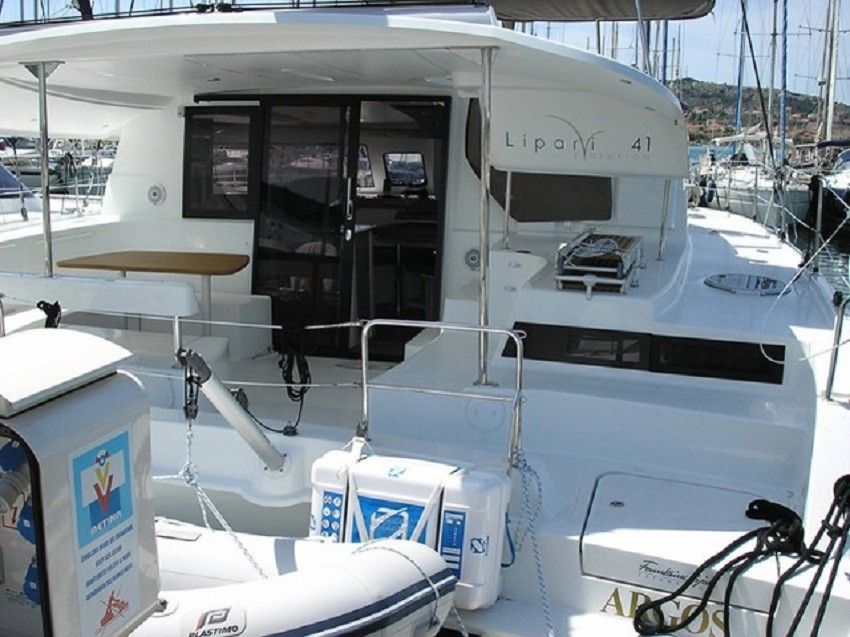 Fountaine Pajot Lipari 41 | Argos