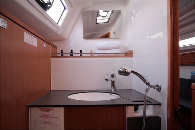 Bavaria Cruiser 37 | Chilly Lilly