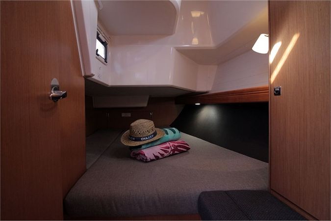 Bavaria Cruiser 37 | Black Pearl