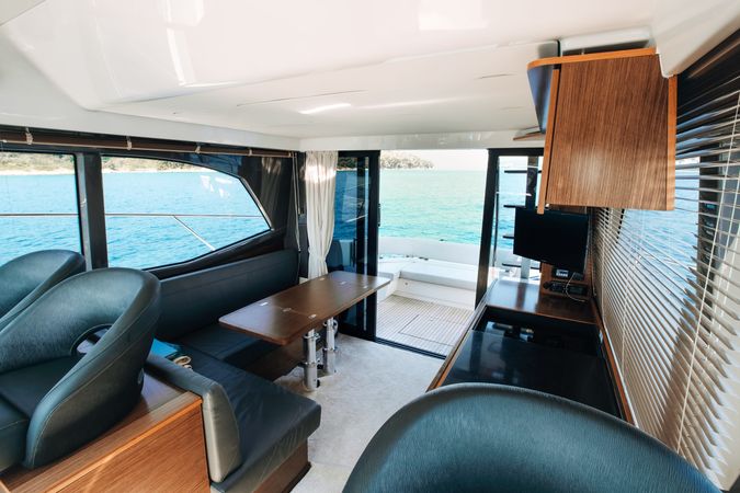 Bavaria R40 Fly | Borimir