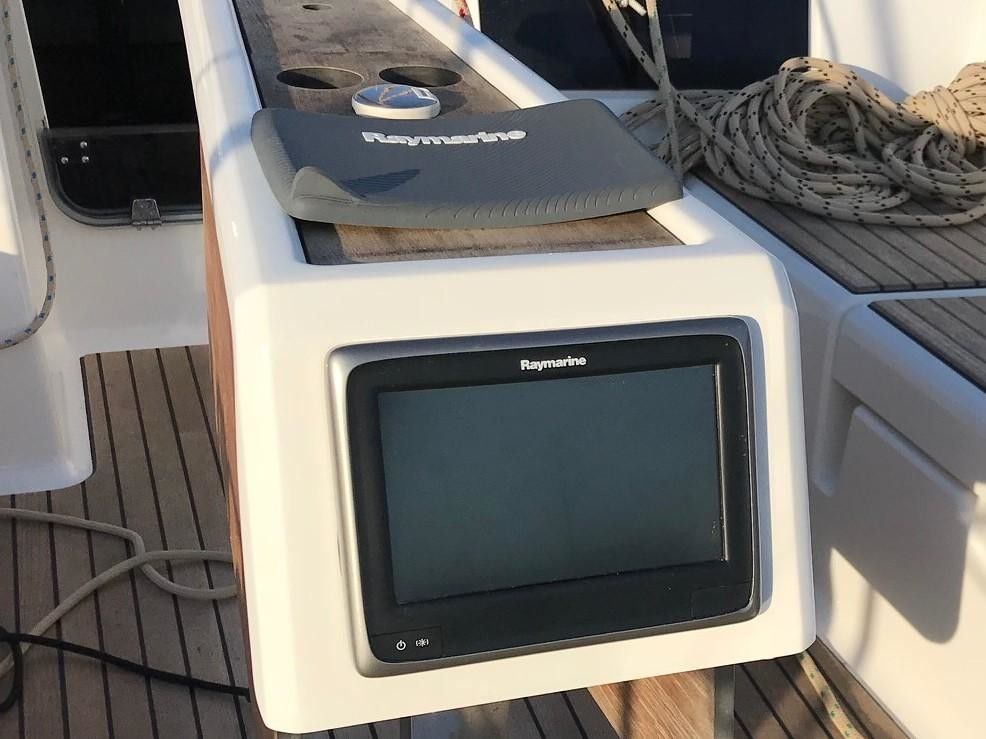 Dufour 382 | Diniva 2