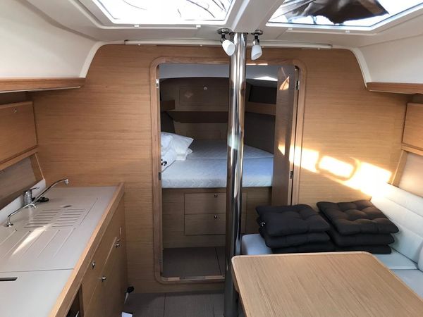 Dufour 382 | Diniva 2