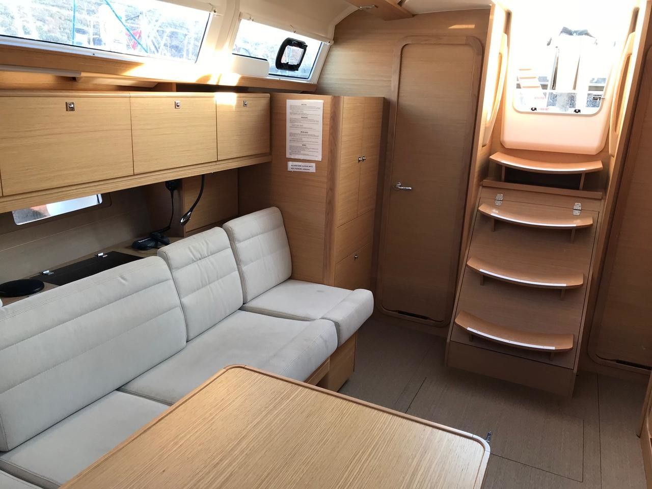 Dufour 382 | Diniva 2