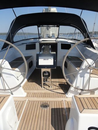 Hanse 385 | Riana