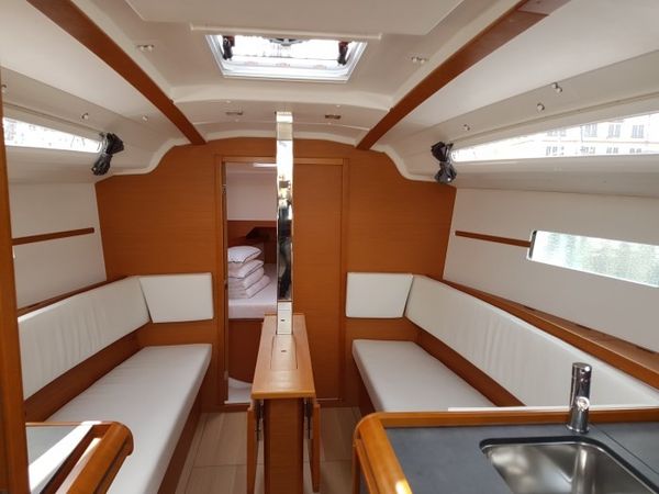 Jeanneau Sun Odyssey 349 | Romana