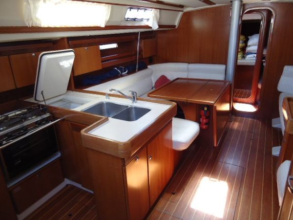 Dufour 44 | Jonathan Pink