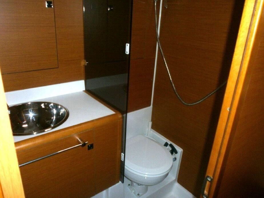 Jeanneau Sun Odyssey 439 | Jason