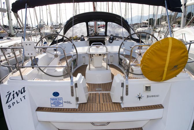 Jeanneau Sun Odyssey 49 | Živa