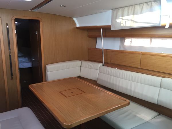 Jeanneau Sun Odyssey 49 | Ana B.
