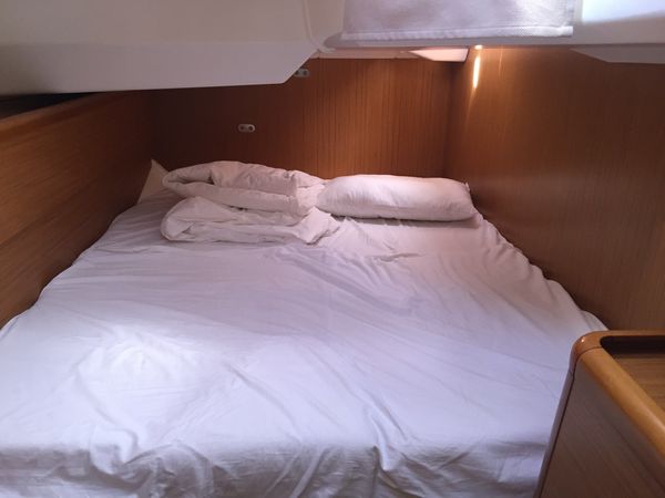 Jeanneau Sun Odyssey 49 | Ana B.