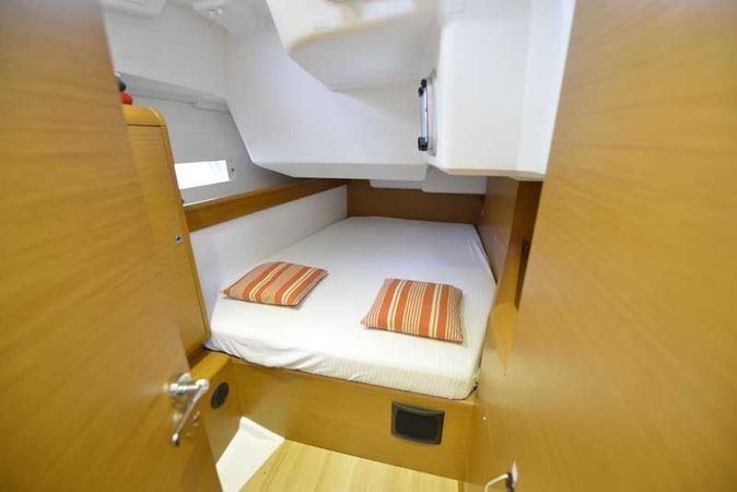 Jeanneau Sun Odyssey 479 | Norwegian wood