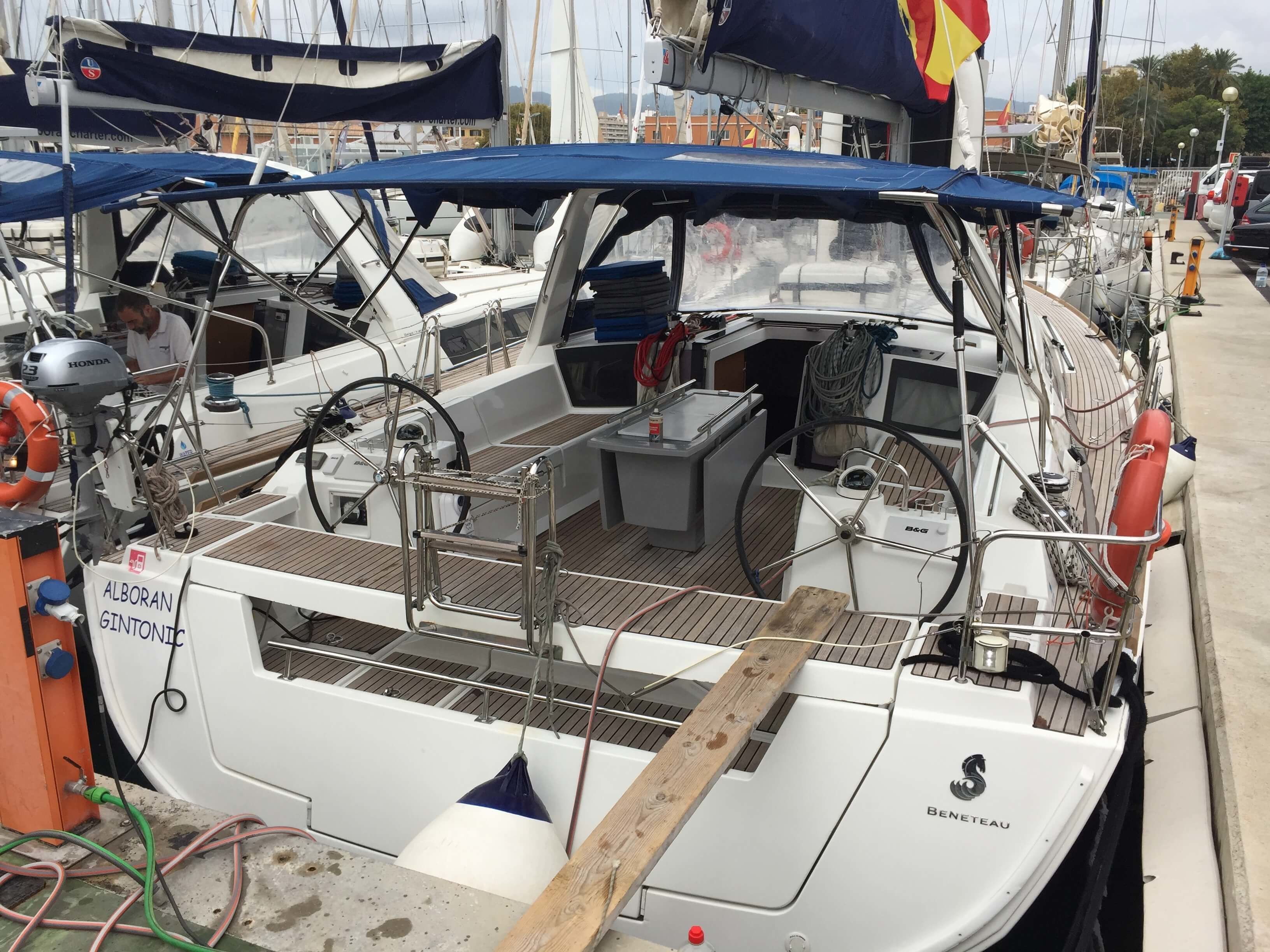 Beneteau Oceanis 45 | Gin Tonic