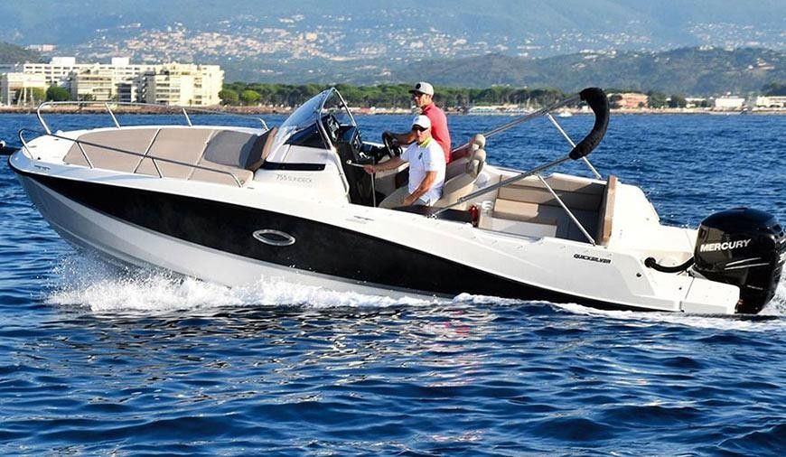 Quicksilver 755 Sun Deck | Makarska